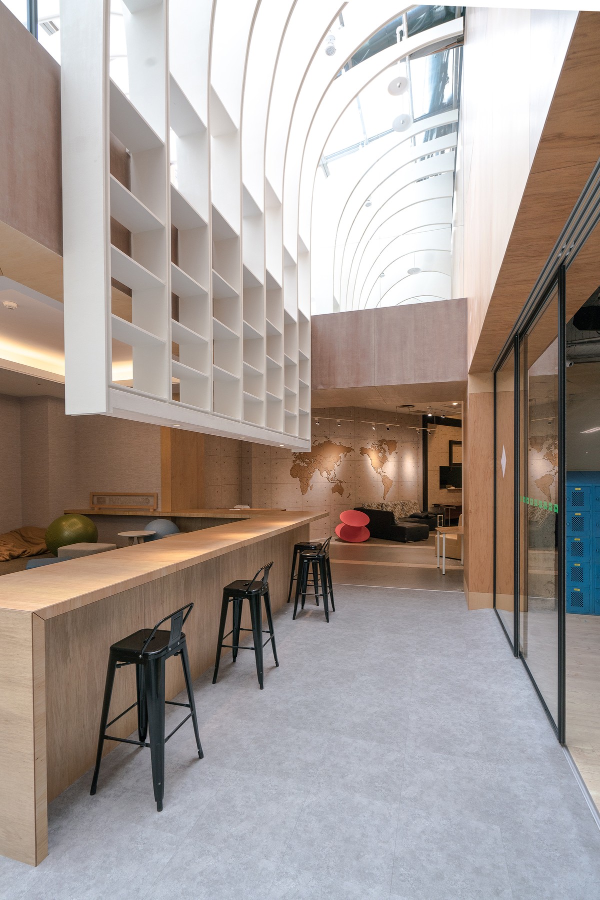 Rain of Light: Những cơn mưa ánh sáng ảnh 2