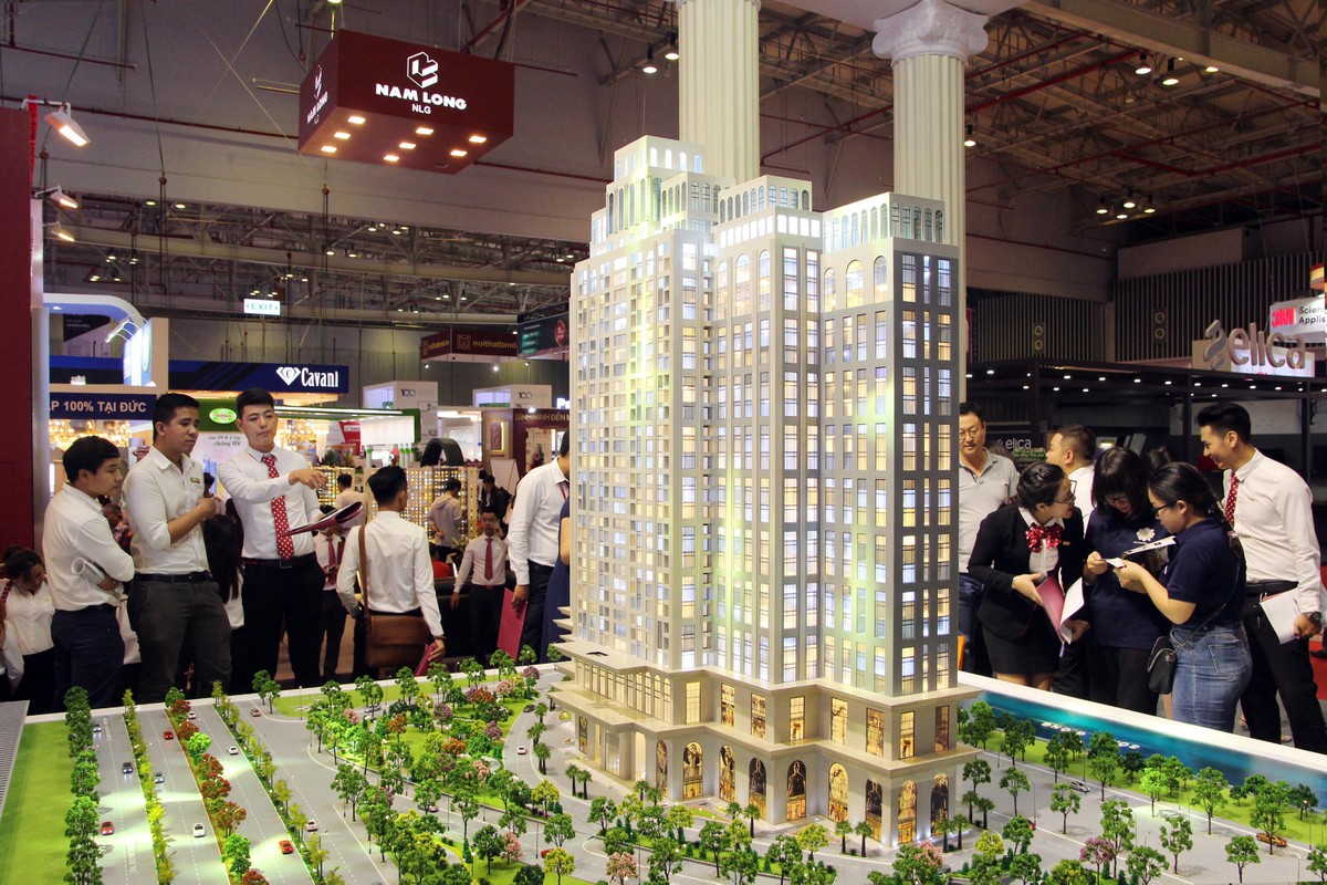 Vietbuild 2018 lần 2 tại TP.HCM: Hút khách ngay ngày đầu khai mạc ảnh 10