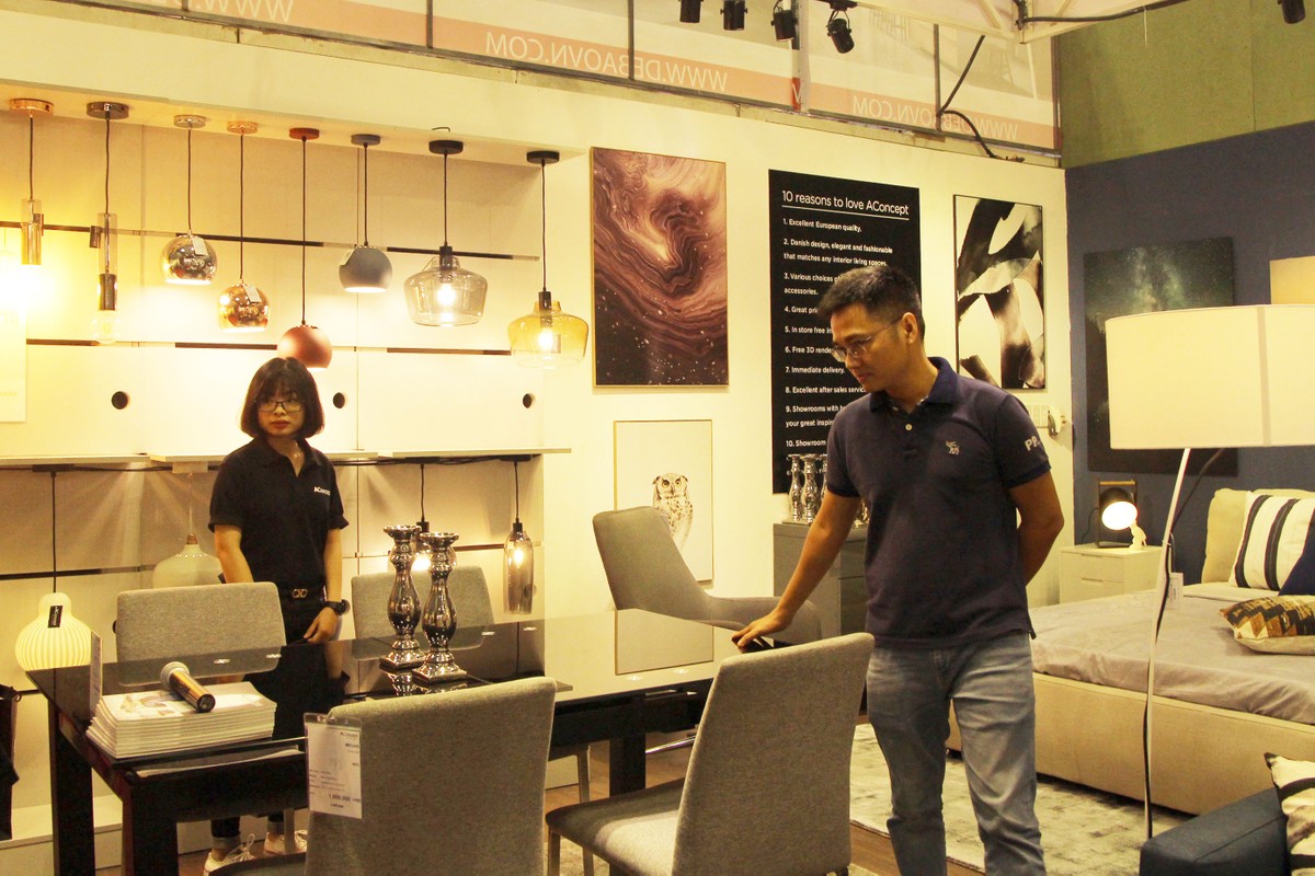 Vietbuild 2018 lần 2 tại TP.HCM: Hút khách ngay ngày đầu khai mạc ảnh 5