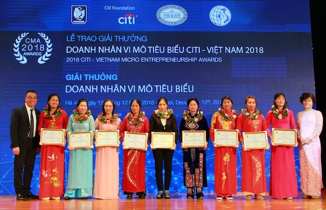 Phó Thống đốc: Hoàn thiện khung pháp lý cho tài chính vi mô phát triển ảnh 1