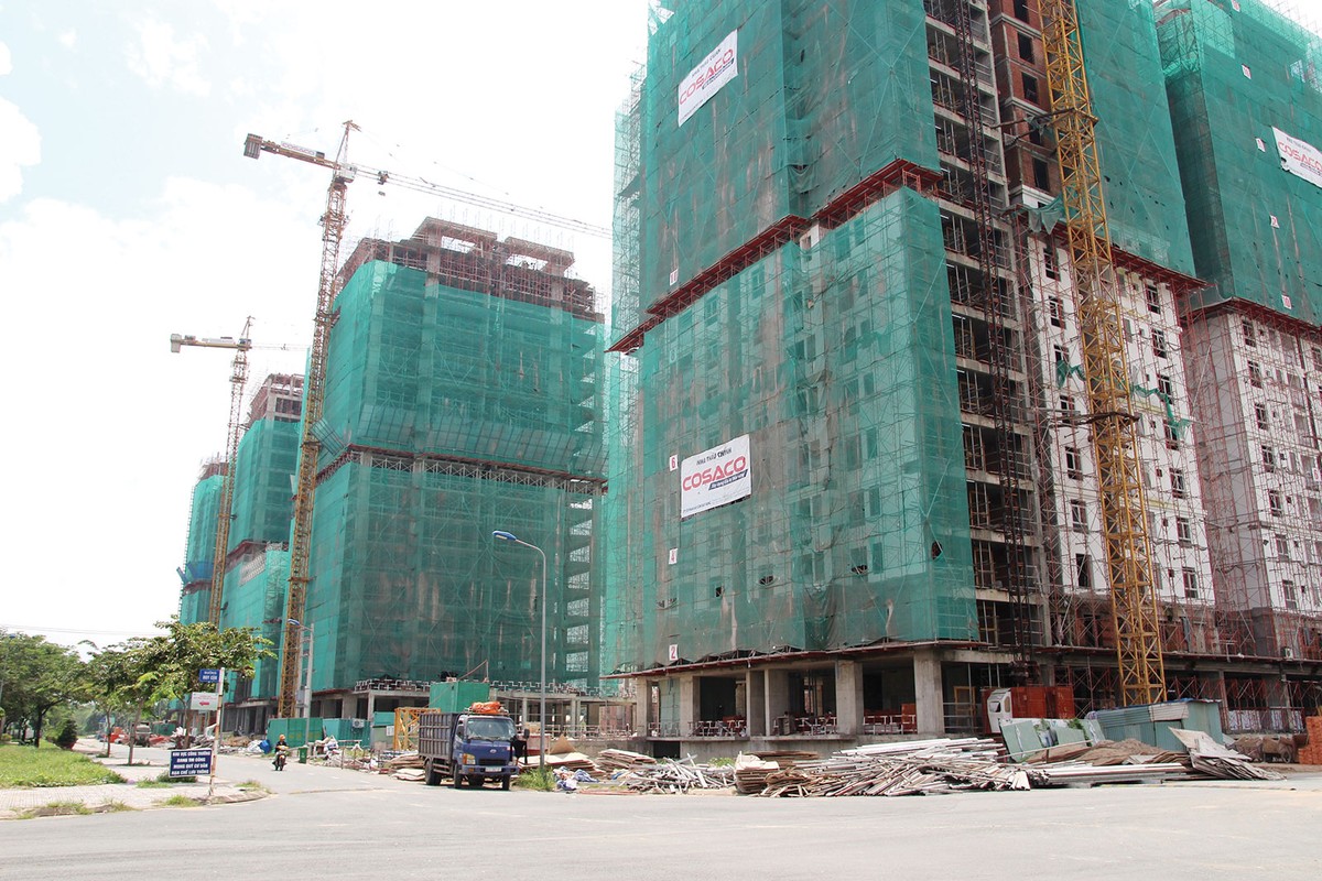 Sôi động thị trường căn hộ giáp ranh TP.HCM ảnh 1