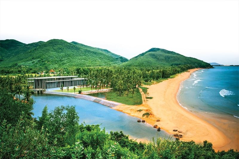 Cởi nút thắt, phát triển kinh tế miền Trung ảnh 1