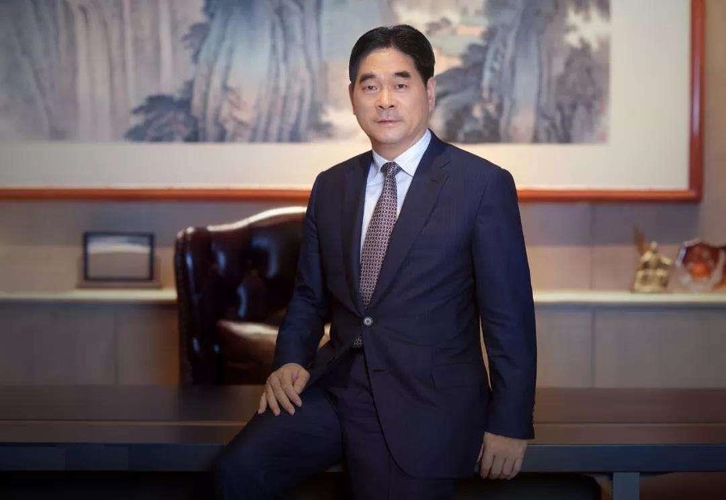 Tỷ phú Trung Quốc bị điều tra tội cưỡng hiếp bé gái là kẻ hai mặt? ảnh 1