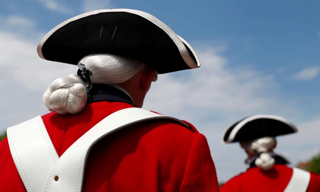 Tổng thống Trump tuyên bố trong mưa: Mỹ sẽ cắm cờ trên sao Hoả ảnh 9