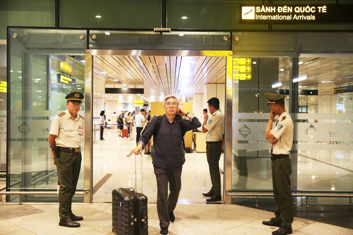 Du lịch mua sắm: “Mảnh đất” màu mỡ của Hạ Long ảnh 2