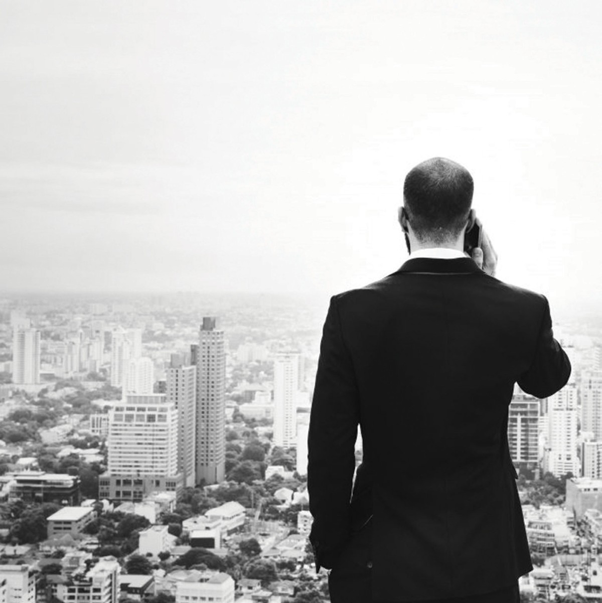 Chông chênh người môi giới bất động sản chuyên nghiệp ảnh 1