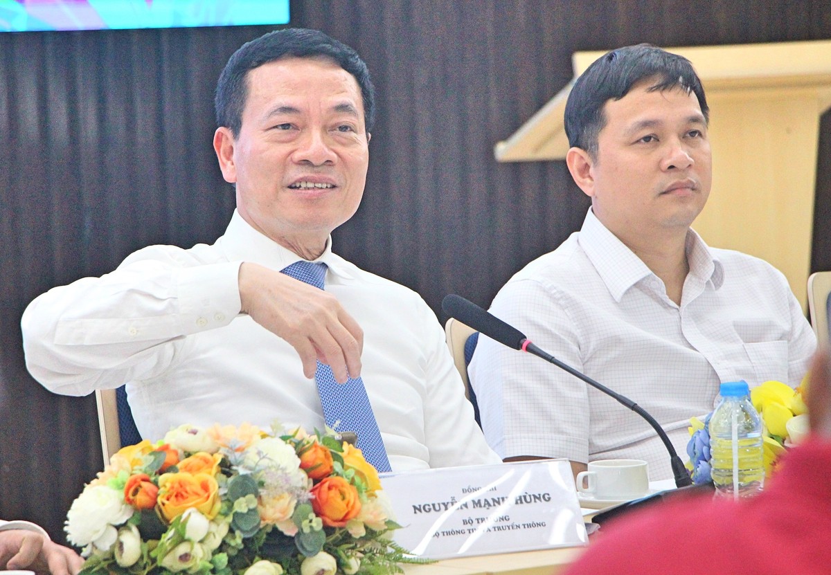 Bộ trưởng Nguyễn Mạnh Hùng: Phải có việc thách thức thì nhân tài thế giới sẽ về Việt Nam ảnh 1