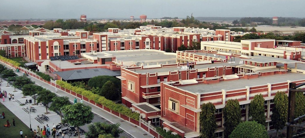 Tin lời 'giáo chủ', anh em tỷ phú Ấn Độ đốt sạch tài sản 2 tỷ USD ảnh 4