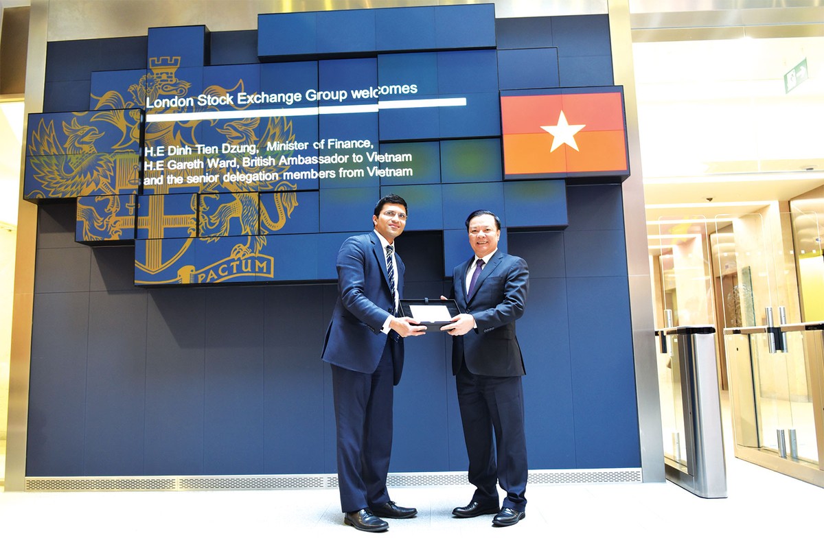 Tuổi 20, chứng khoán trên đường băng nâng hạng ảnh 1