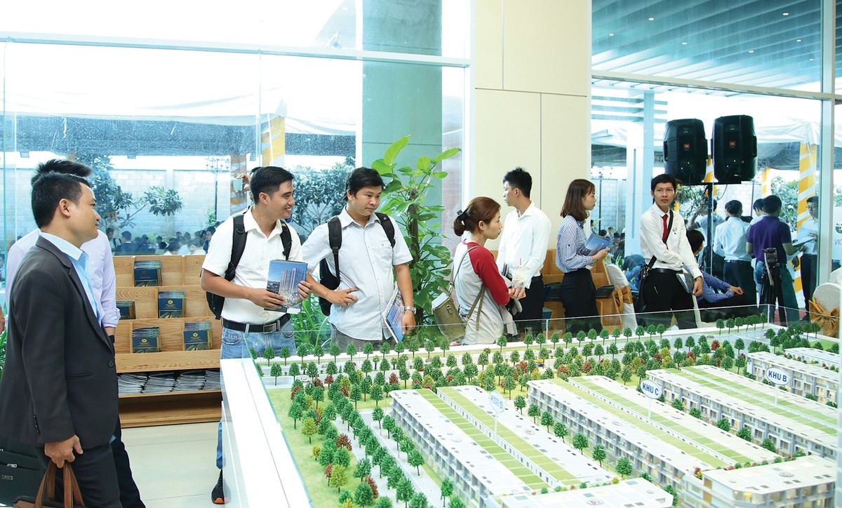 Bất động sản có nhiều điểm tựa để sớm trở lại ảnh 1