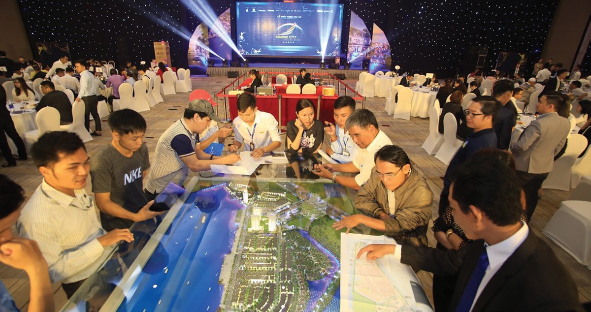 Doanh nghiệp địa ốc “giăng lưới” bắt cá to ảnh 2