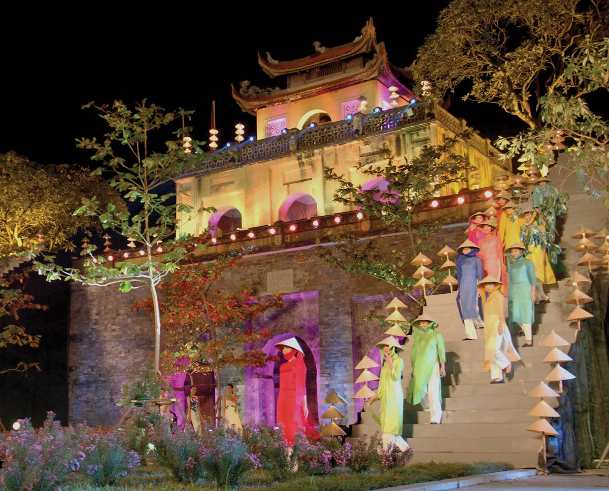 Đi tìm hồn phố thị: Gìn giữ những vàng son ảnh 1