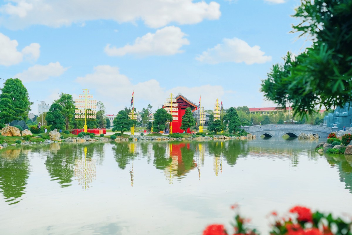 Khám phá điểm “check in” mới cực chất tại Hà Nội ảnh 1