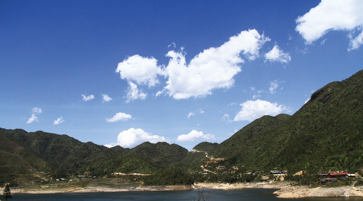 Bất động sản núi hút khách ảnh 1