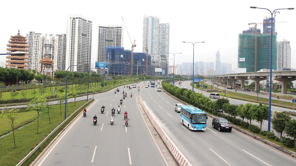 Nhiều dự án giao thông trễ hẹn vì vướng mặt bằng ảnh 1