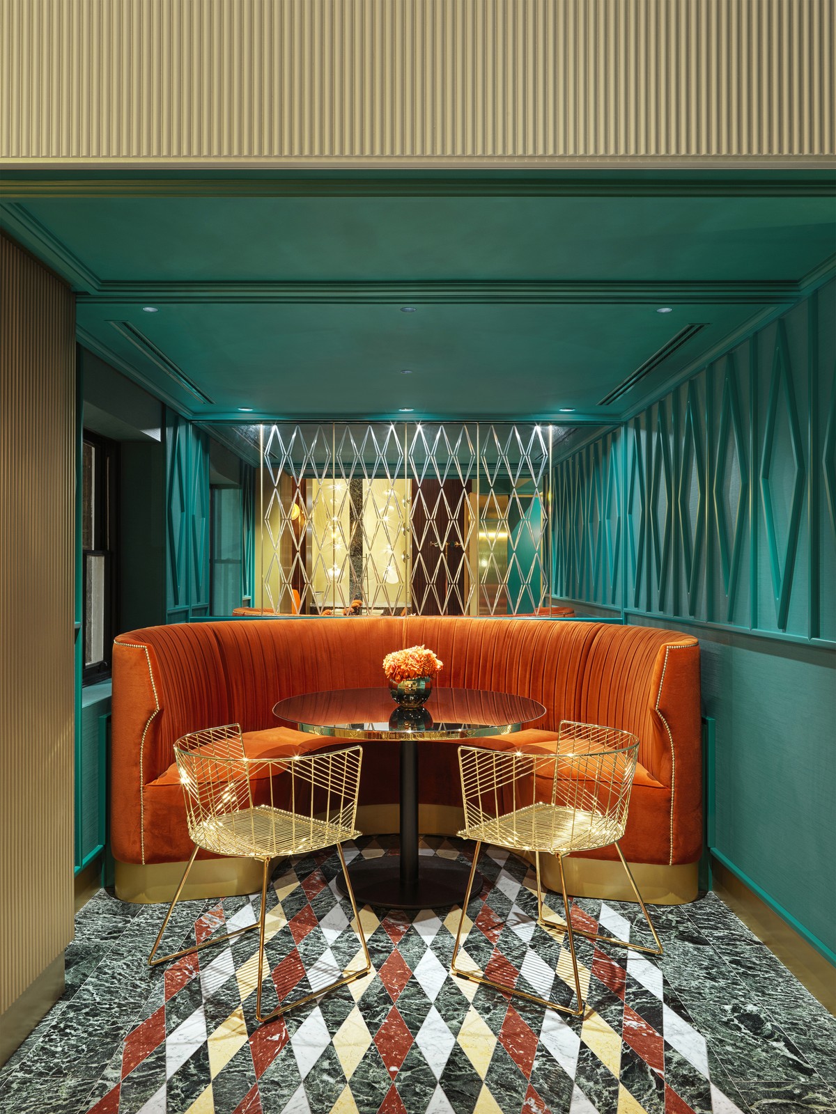 VyTA Convent Garden Restaurant: Bữa tiệc hào nhoáng ảnh 5