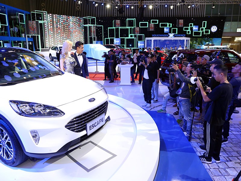 Vietnam Motor Show 2019: Ford Escape 2020 có gì mới? ảnh 1
