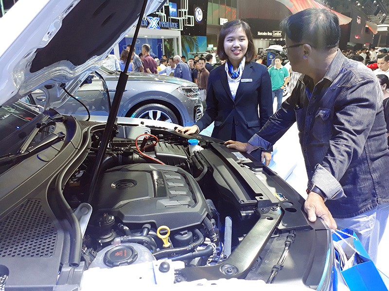 Vietnam Motor Show 2019: Volkswagen Touareg giá hơn 3 tỷ đồng có gì đặc biệt? ảnh 2