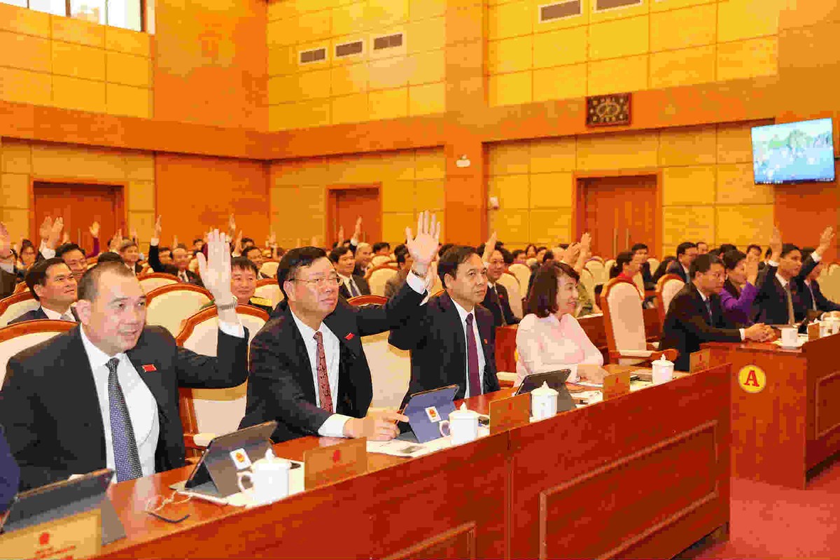 HĐND tỉnh Quảng Ninh thông qua 9 Nghị quyết quan trọng ảnh 1