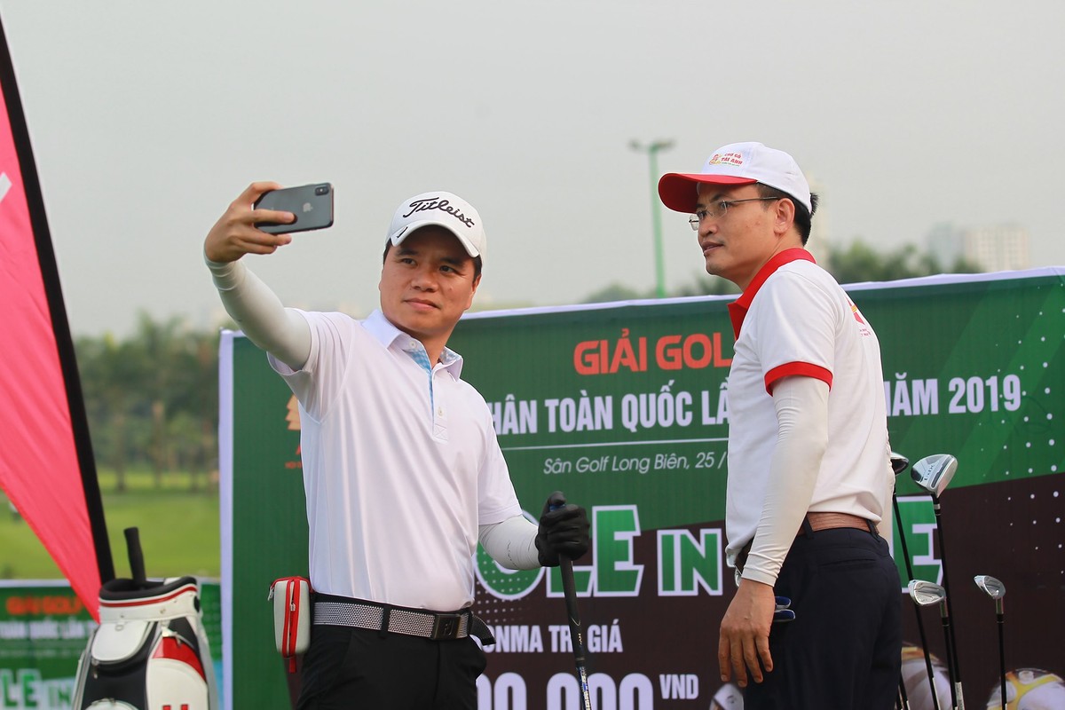 Những khoảnh khắc đẹp tại giải Golf Doanh nhân trẻ toàn quốc năm 2019 ảnh 11