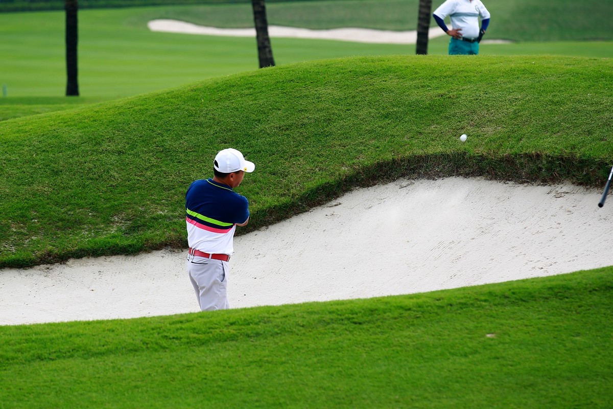 Những khoảnh khắc đẹp tại giải Golf Doanh nhân trẻ toàn quốc năm 2019 ảnh 19