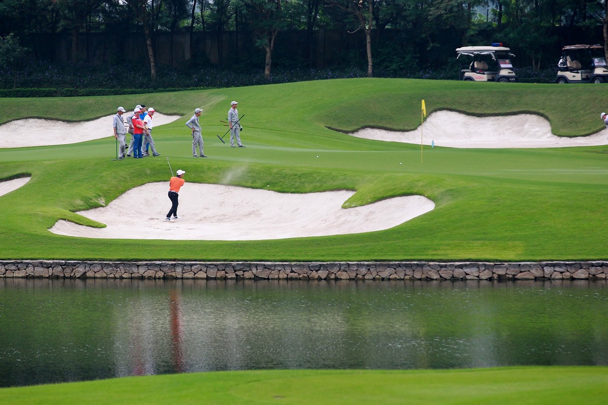 Những khoảnh khắc đẹp tại giải Golf Doanh nhân trẻ toàn quốc năm 2019 ảnh 20