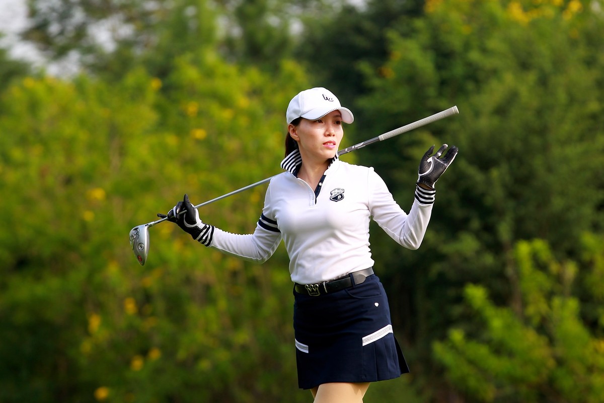 Những khoảnh khắc đẹp tại giải Golf Doanh nhân trẻ toàn quốc năm 2019 ảnh 26