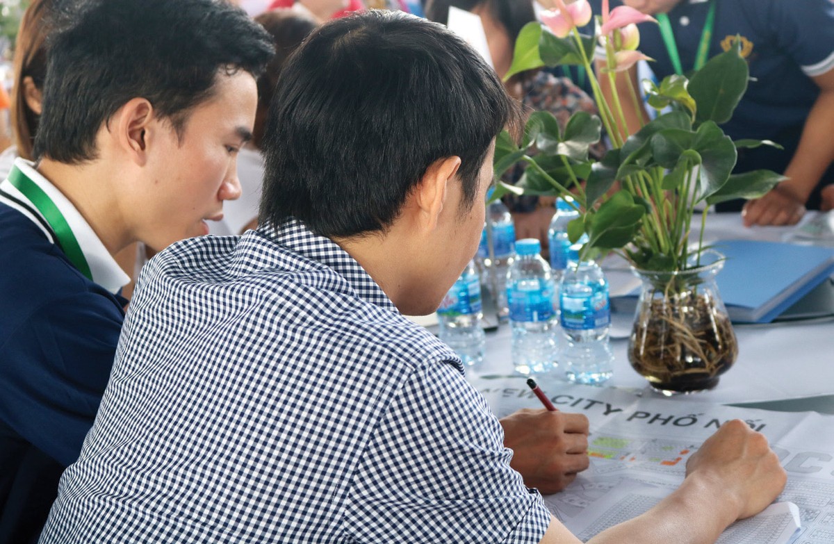 Chứng chỉ môi giới: Cấp thiết vì sự phát triển chung của thị trường ảnh 1