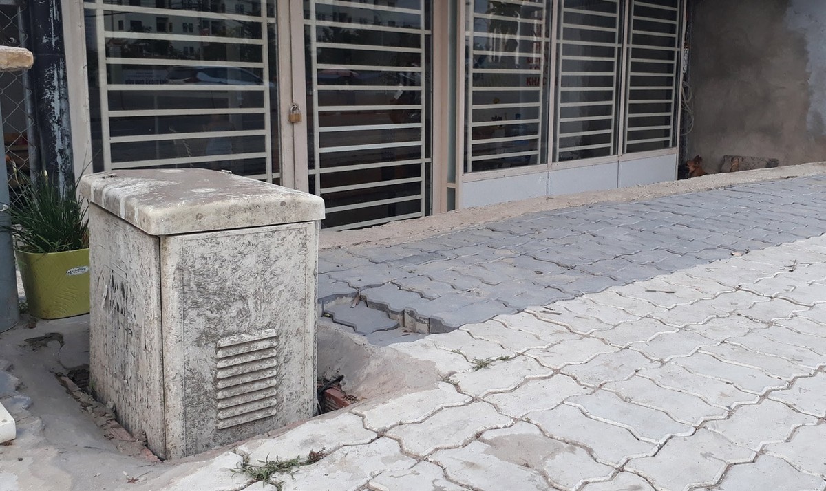 Người dân TP.HCM sống chung với ngập ảnh 1