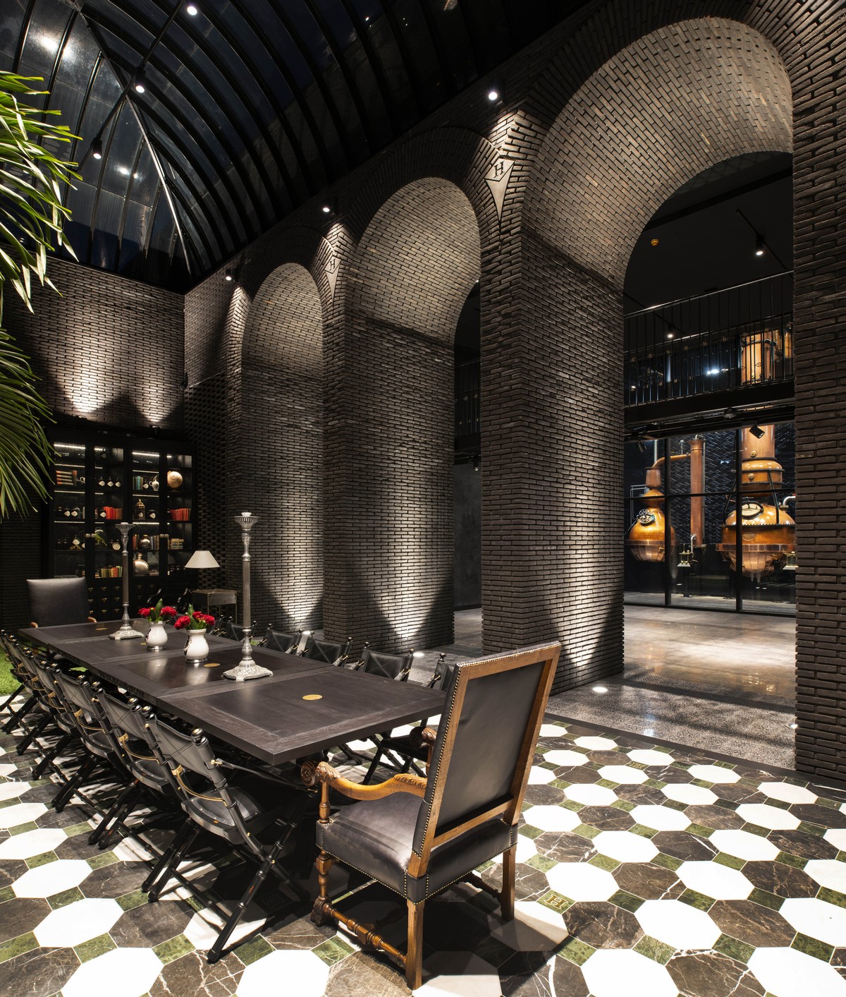 Nhà máy Hendrick’s Gin: Ngây ngất men say ảnh 8