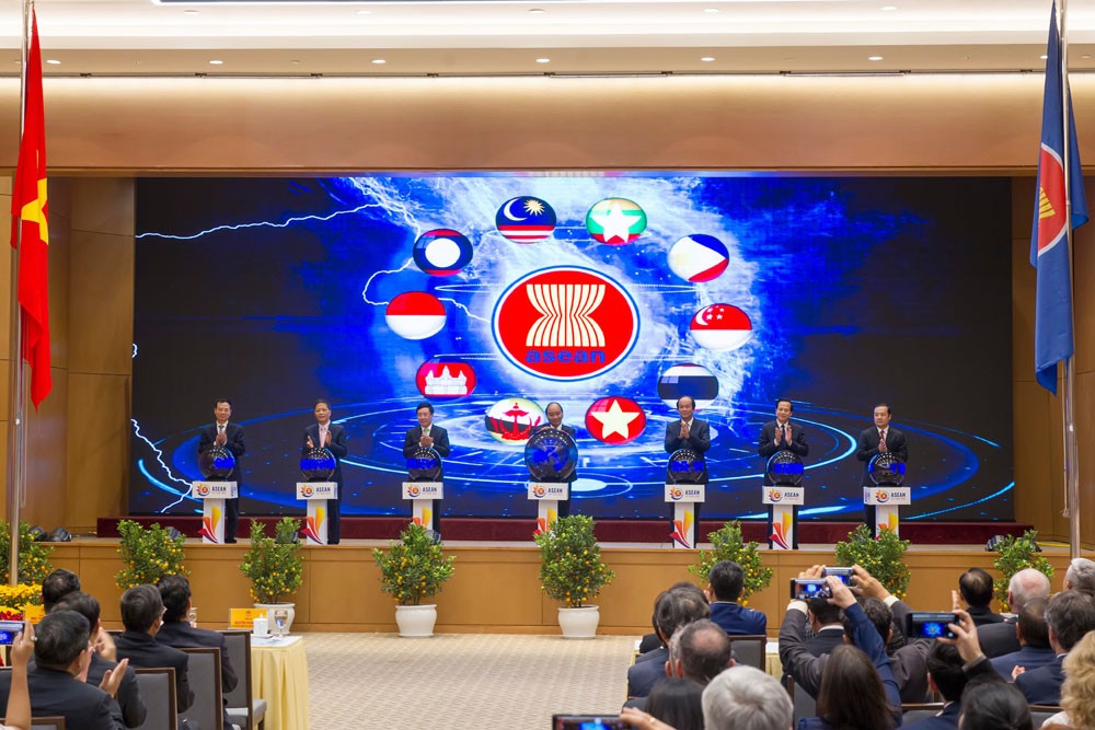 Thủ tướng: Không kết nối nào bền chặt hơn kết nối trái tim đến trái tim ảnh 3