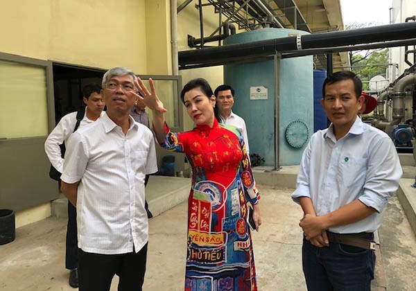 Lãnh đạo TP.HCM thăm và chúc tết công nhân VWS ảnh 3