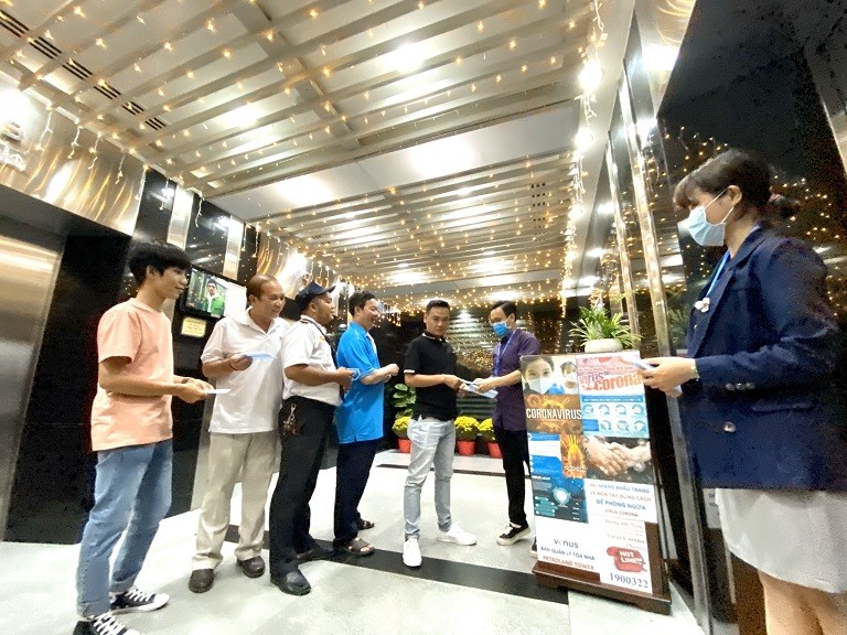 Doanh nghiệp địa ốc tìm cách phòng dịch Corona cho cư dân ở chung cư ảnh 1