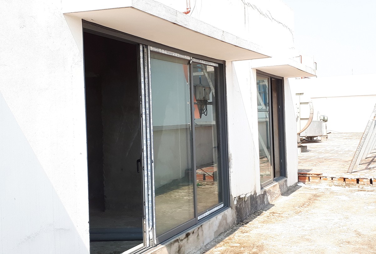 Biến tầng kỹ thuật, áp mái thành căn hộ: Cần xử lý mạnh tay ảnh 1