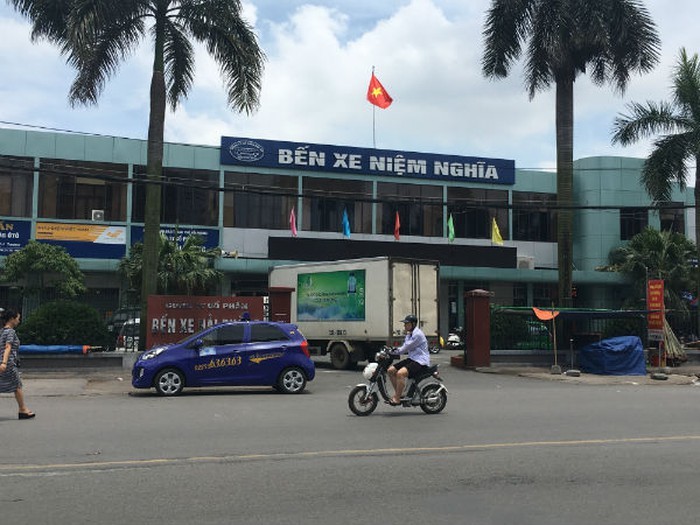 Hải Phòng dừng giải quyết thủ tục hành chính, dừng hoạt động vận chuyển hành khách ảnh 1