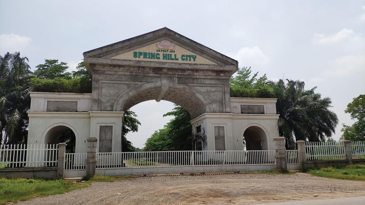 Địa ốc Mê Linh trong “cơn mê dài“ ảnh 1