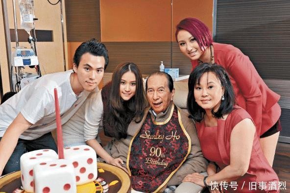 Khởi nghiệp với 1,3 USD, vua cờ bạc Macau xây dựng gia sản khổng lồ ảnh 10