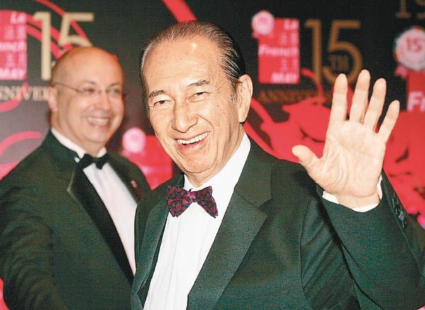 Khởi nghiệp với 1,3 USD, vua cờ bạc Macau xây dựng gia sản khổng lồ ảnh 2