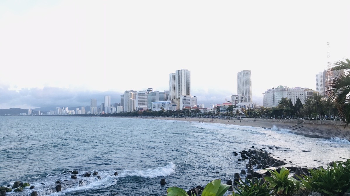 Đô thị nén bên vịnh Nha Trang cần đảm bảo yếu tố: thiên nhiên, văn hóa bản địa, cộng đồng.