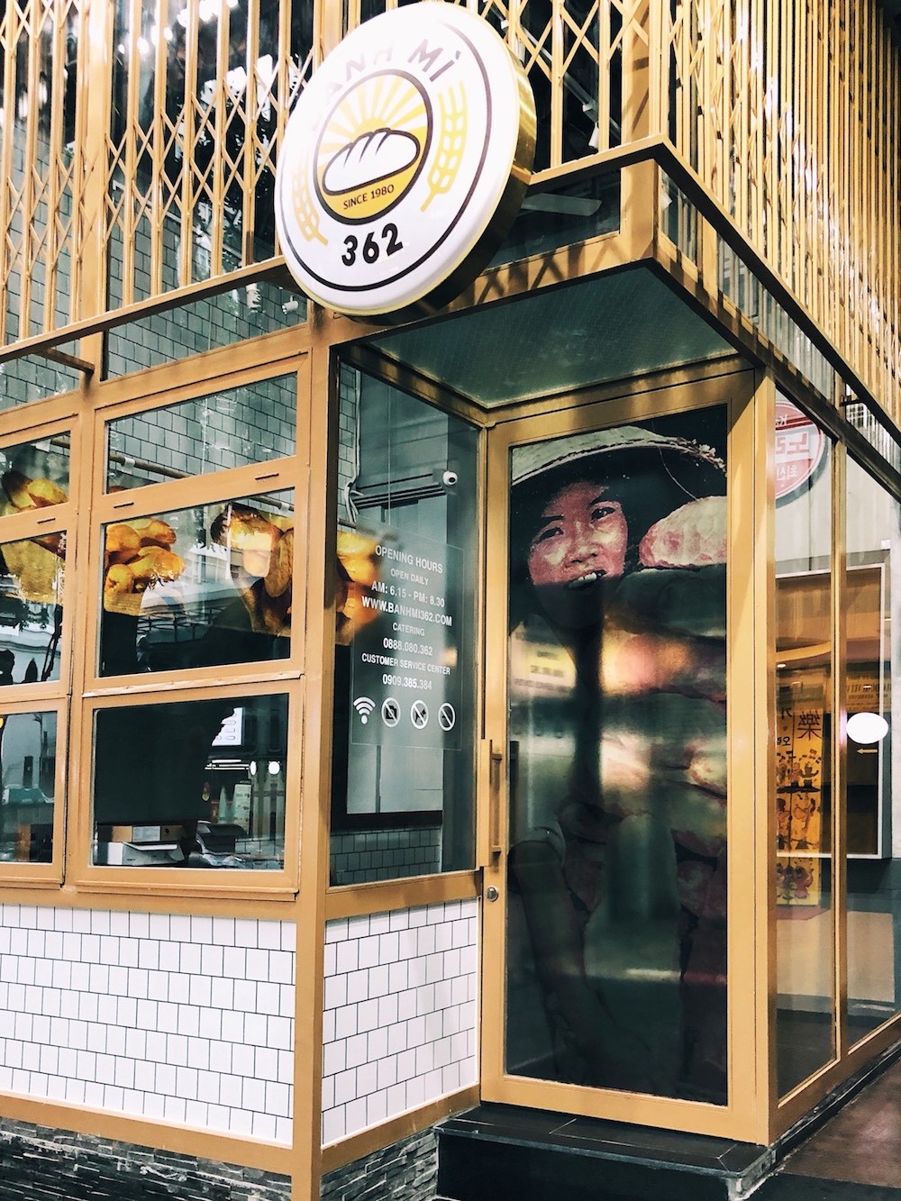 Bánh mì 362 hiện có 11 cửa hàng tại TP.HCM và 2 cửa hàng tại Hàn Quốc (Ảnh: NVCC).