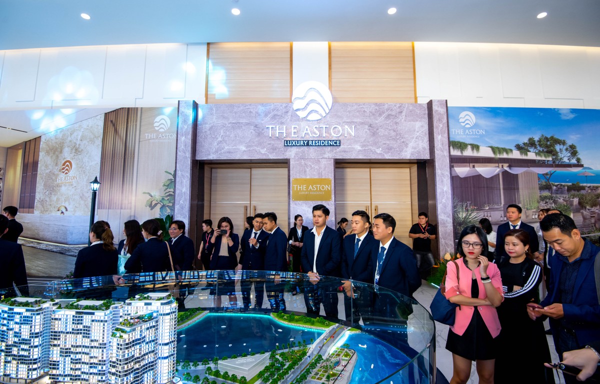 Khách hàng quan tâm dự án The Aston Khách hàng quan tâm dự án The Aston