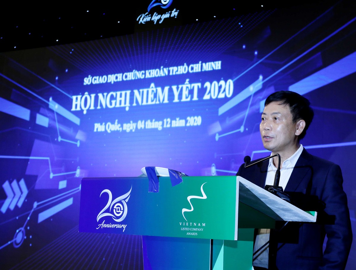 Ông Trần Văn Dũng, Chủ tịch Ủy ban Chứng khoán Nhà nước phát biểu chỉ đạo của Lãnh đạo UBCKNN.