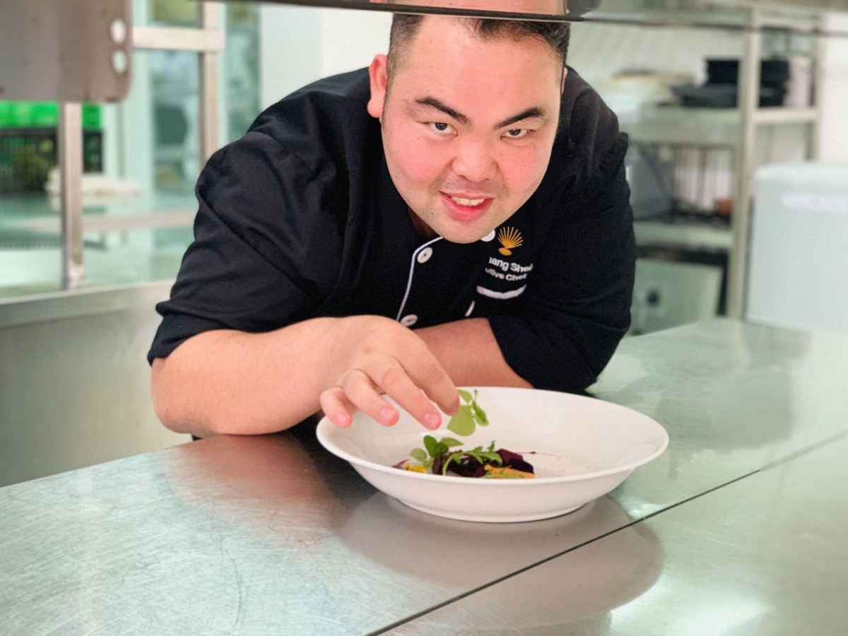 Ông Ye Chang Sheng (Peter), Quyền Tổng giám đốc khách sạn The Anam Cam Ranh.