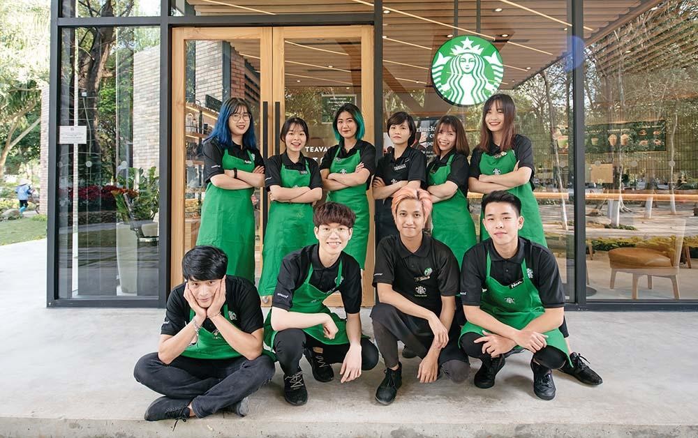 Tài sản lớn nhất của Starbucks Coffee là con người Tài sản lớn nhất của Starbucks Coffee là con người