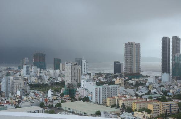 Đồng thời, là đô thị nén đặc trưng, đặc biệt của Việt Nam