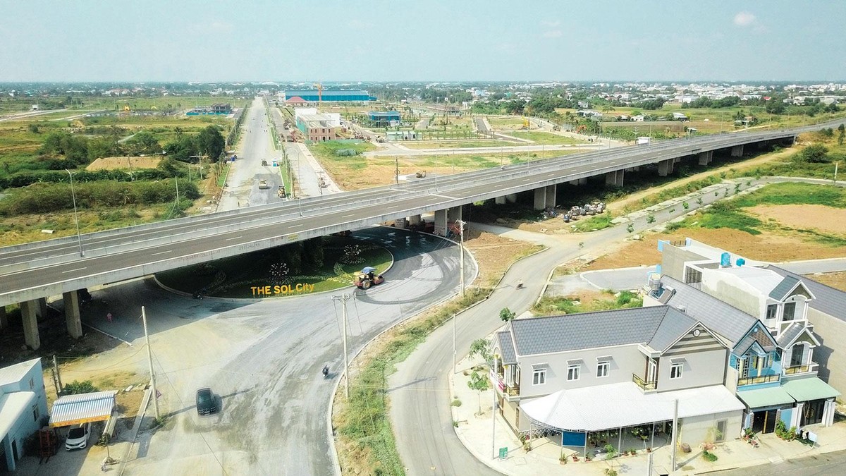 Nhiều dự án hạ tầng giao thông kết nối TP.HCM với các tỉnh lân cận được đầu tư mạnh mẽ
