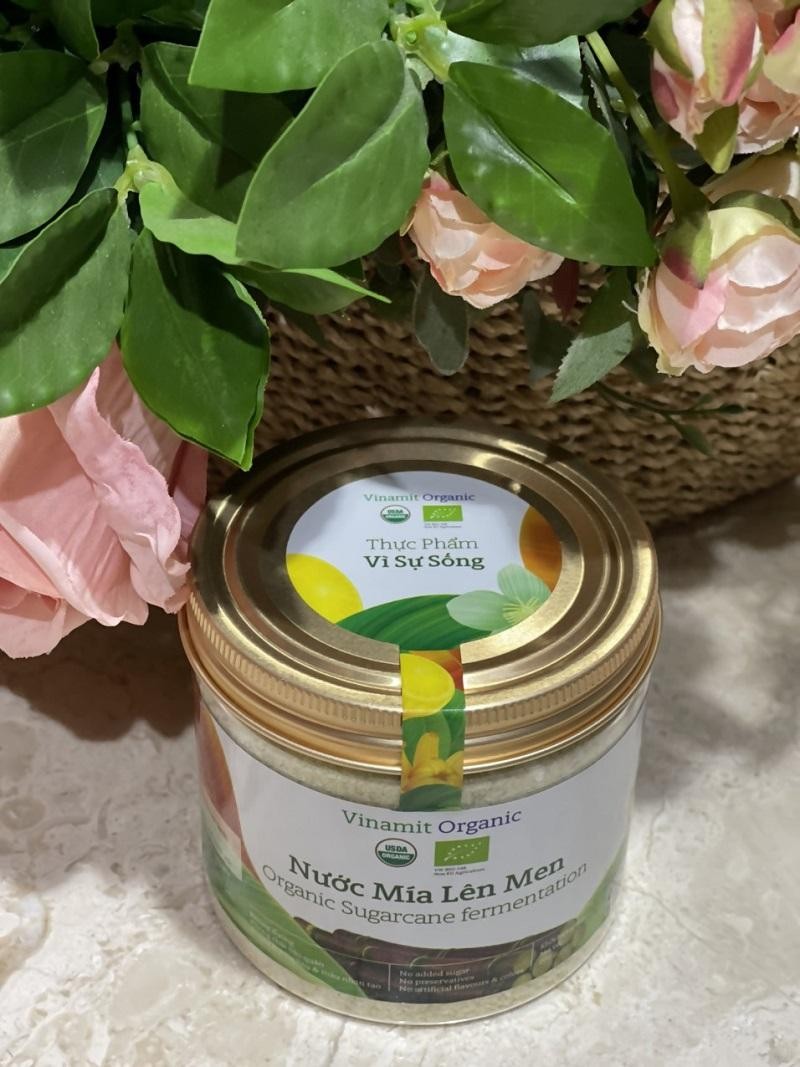 Sản phẩm nước mía đông khô (tươi sấy) giữ được vị ngọt thanh, đậm vị nhờ công nghệ chuyển từ thể lỏng sang bột