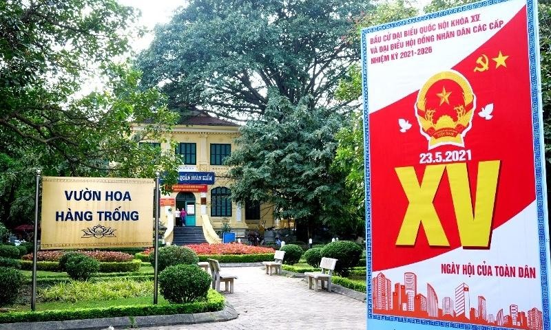 Thành phố Hà Nội đang tích cực chuẩn bị mọi điều kiện tốt nhất về cơ sở vật chất, đảm bảo công tác vệ sinh môi trường, an ninh trật tự và các điều kiện cần thiết khác để chuẩn bị cho ngày đại biểu Quốc hội khóa XV và bầu cử đại biểu HĐND các cấp nhiệm kỳ 2021–2026, ngày 23/5 đảm bảo thành công.
