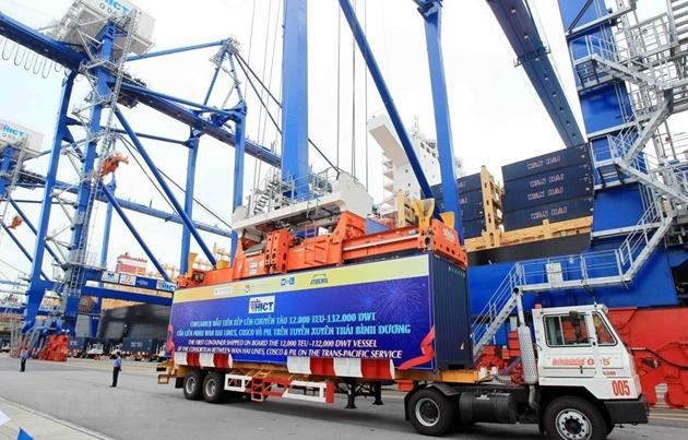 Một góc cảng Lạch Huyện - Hải Phòng.