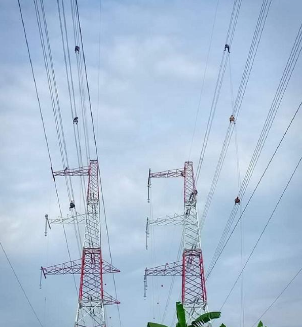Thi công đường dây